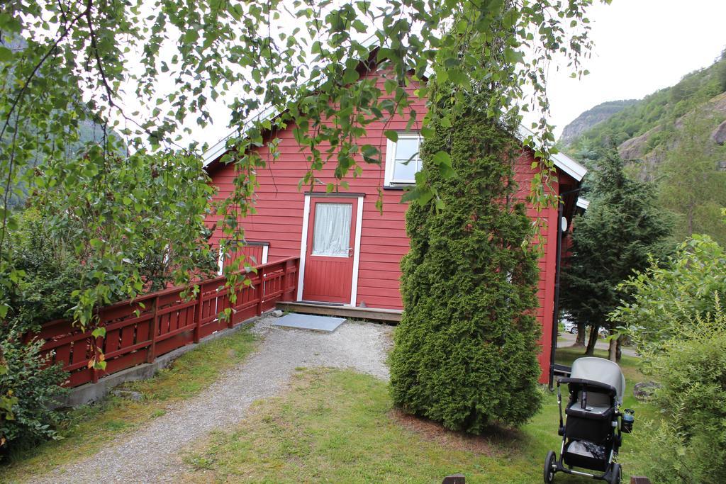 Skahjem Gard Apartment Aurland Exterior photo